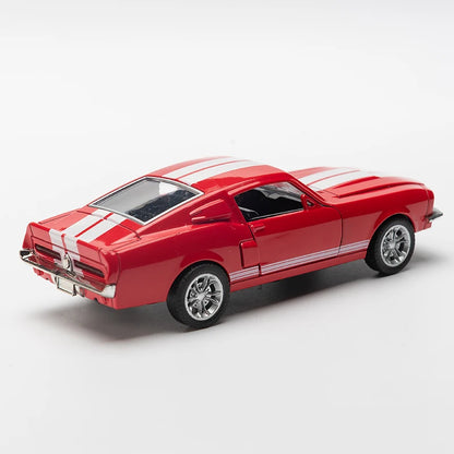 Mustang GT Classic y otros modelos clásicos  1:32