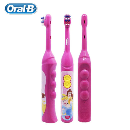 Cepillo de dientes eléctrico Oral B para niños con cerdas suaves y diseños dibujos animados.