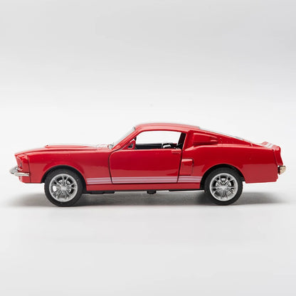 Mustang GT Classic y otros modelos clásicos  1:32