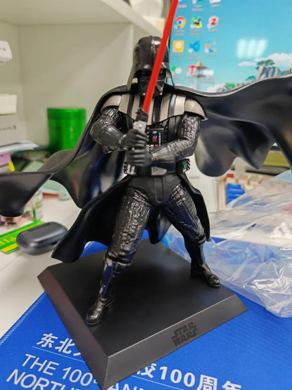 Star Wars 32cm 1/8 Darth Vader