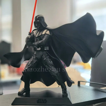 Star Wars 32cm 1/8 Darth Vader