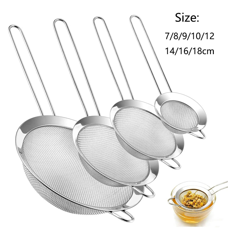 Set accesorios para cocina de acero inoxidable. Coladores de malla fina.