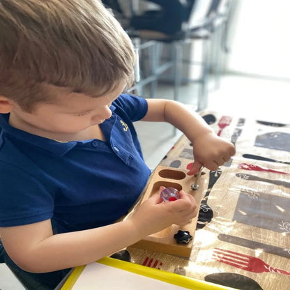 Juego de tornillos Montessori para niños