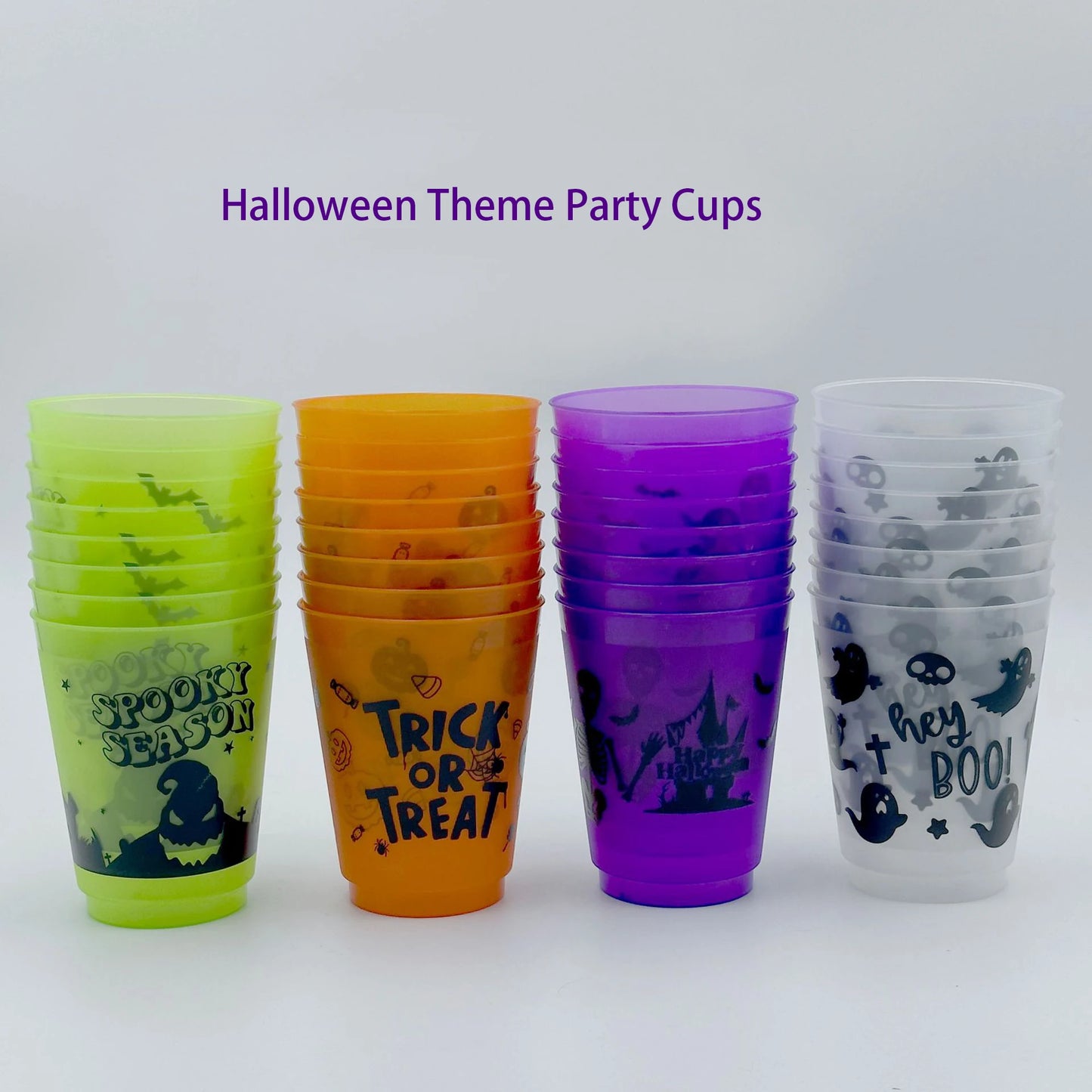 5 vasos de plástico con temática de Halloween