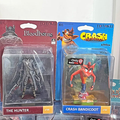 Figuras VideoJuegos Crash Bandicoot, Kratos, Gold Hoarder