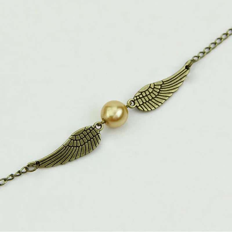 Pulsera de la Snitch de Oro, Harry Potter