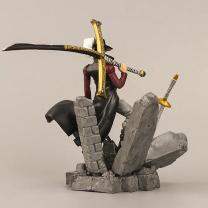 Figura de acción de ONE PIECE, Dracule Mihawk, colecciónable, tamaño 15cm.